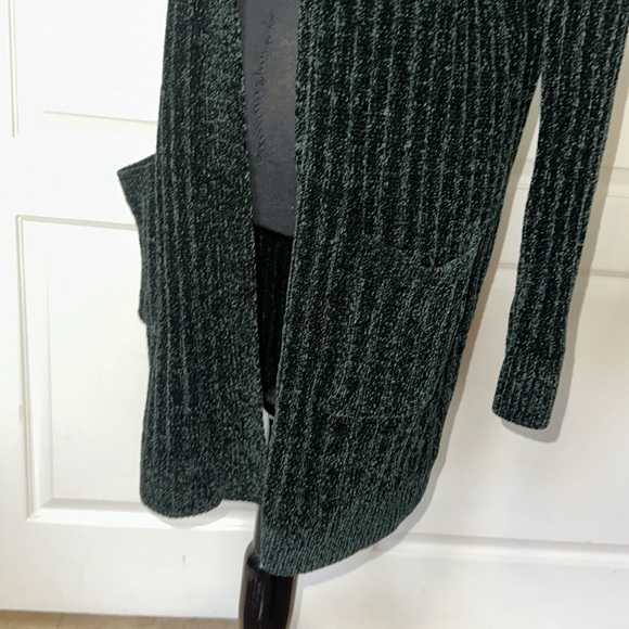 MATTY M DARK GREEN CHENILLE OPEN FRONT LONG CARDIGAN COZY - Picture 4 of 5
